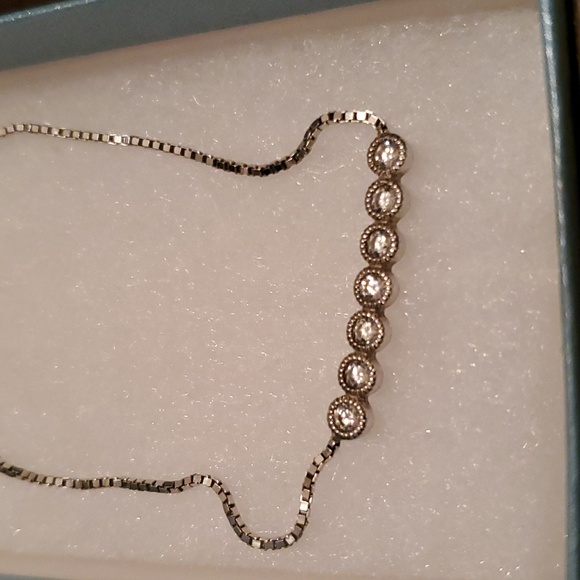 NIB.   Touchstone Crystal society bar necklace - Picture 2 of 4